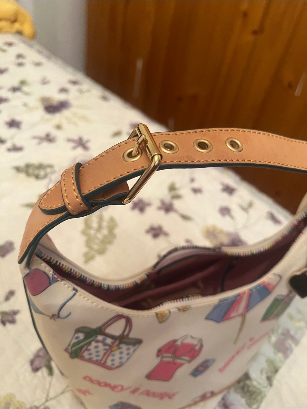 Dooney & Bourke Cream Shoulder Bag with Pink, Green & Blue Beach Print - Picture 8 of 10